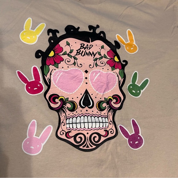 Bad Bunny Sugar Skull T-Shirt - Picture 6 of 9